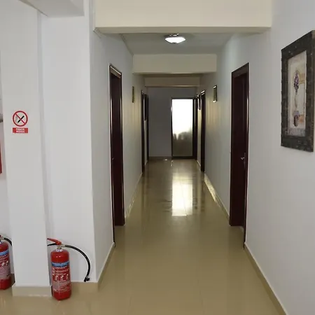 Hotel Impact 3*