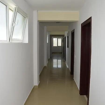 Hotel Impact Costinesti