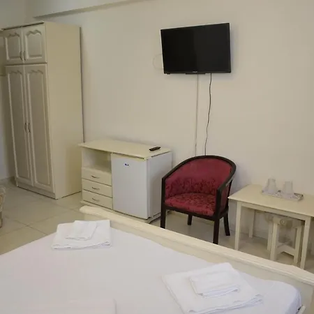 Hotel Impact Costinesti